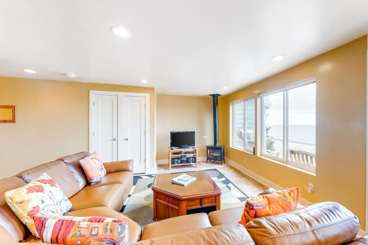 Berni's Ocean View Castle - The Potter's Wheel Appartement