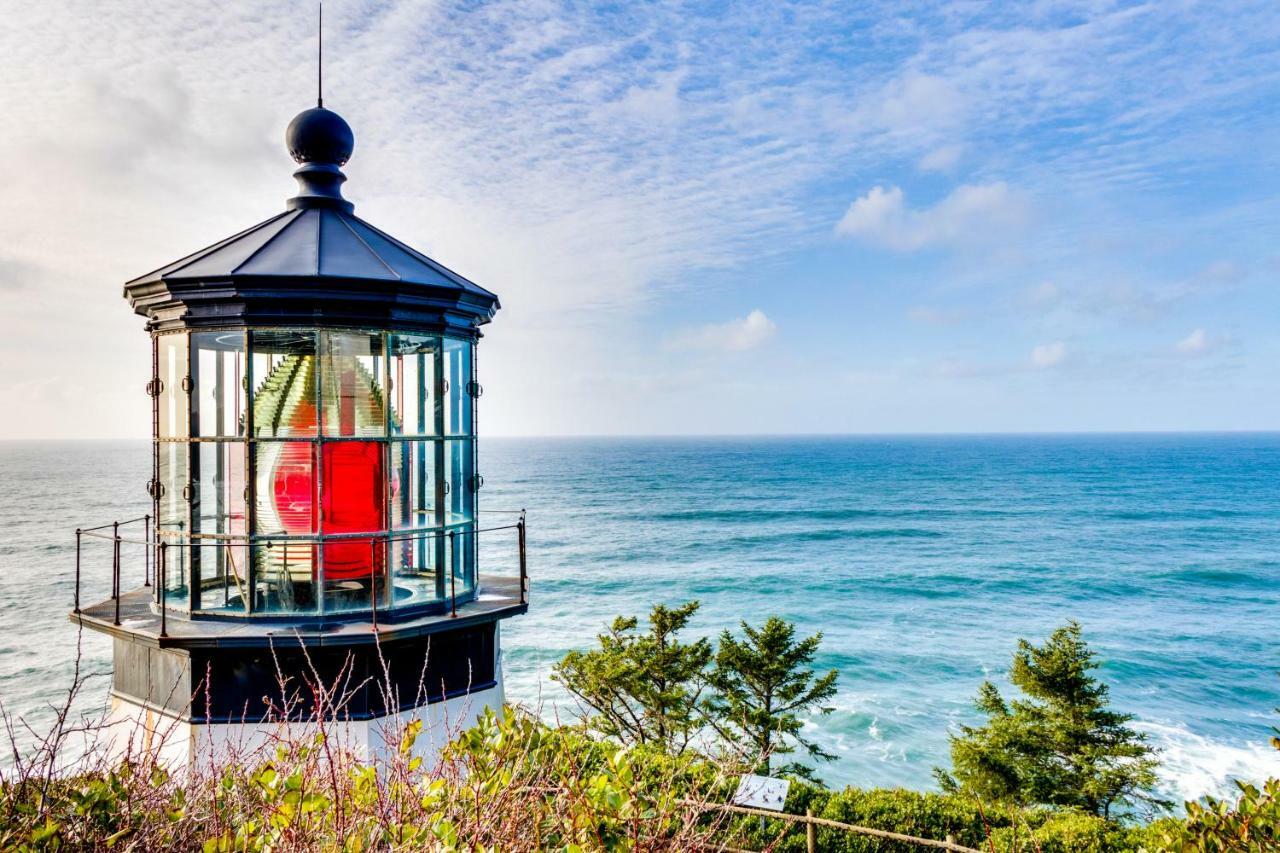 Berni's Ocean View Castle - The Potter's Wheel *